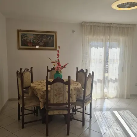 Nicla, Modern Sicilian Near Marzamemi With Private Bathrooms * ロゾリーニ